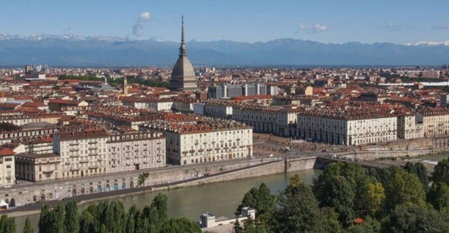 Verona: Private Custom Tour With a Local Guide