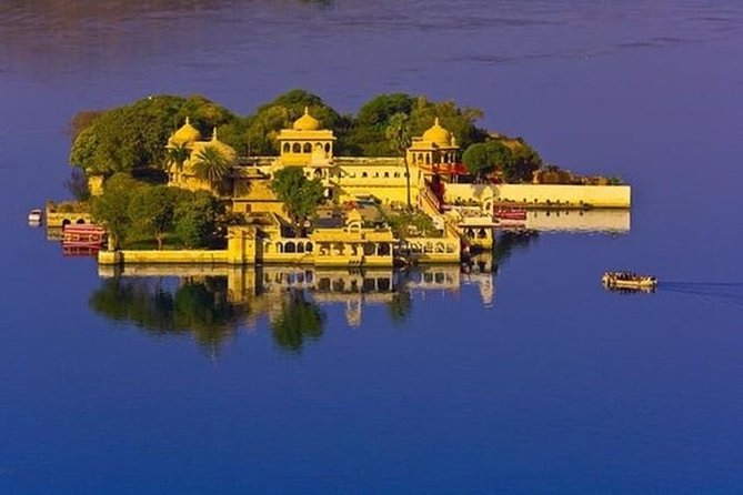 Visit to Jagmandir Udaipur Shared Boat Pichola Ride & Transfers - Excursion Details