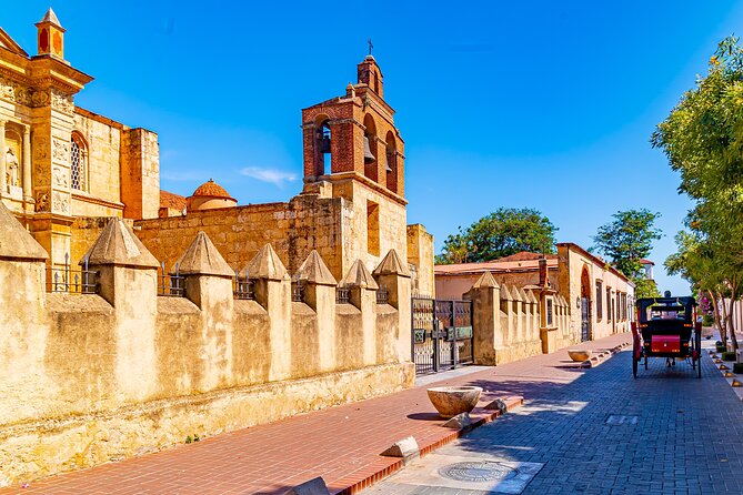 Walking Tour From Santo Domingo City - Attractions Covered