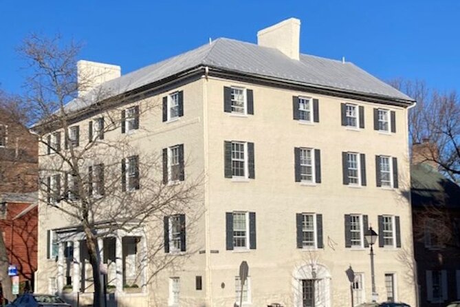 Walking Tour in George Washingtons Alexandria - Meeting Point Information