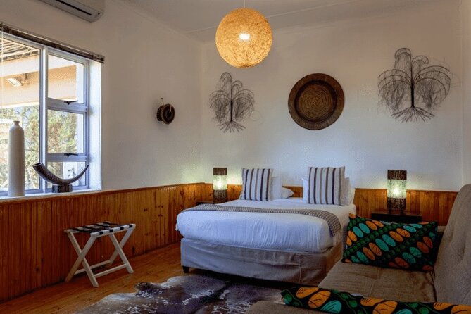 2 Day Inverdoorn Luxury Safari