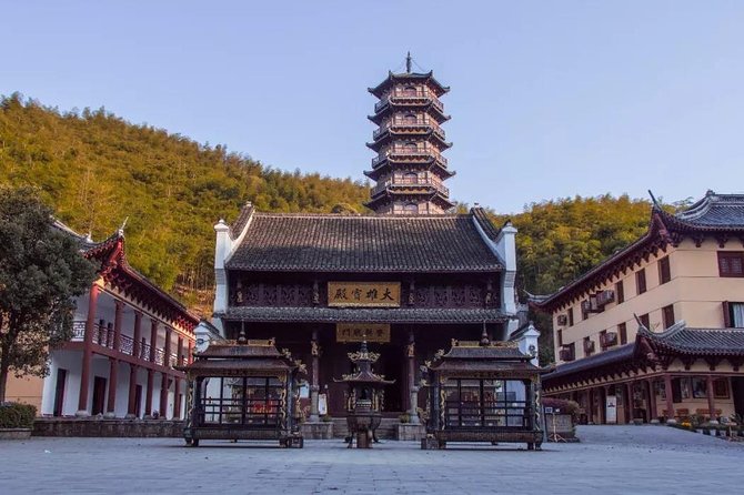 2-Day Live-In Temple Buddhist Monk Mediation Experience From Hangzhou