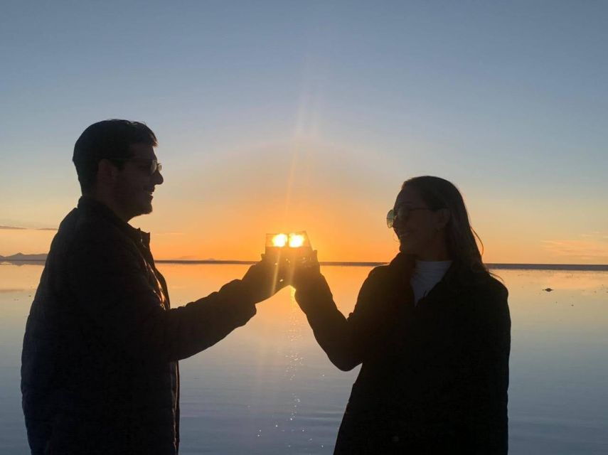 2-Day Private Tour: Uyuni Salt Flats to San Pedro De Atacama