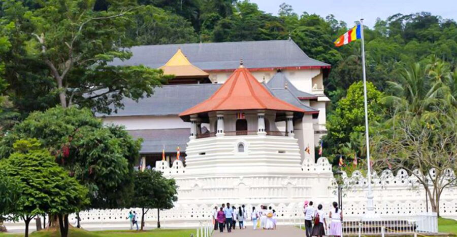 2 Days -Kandy and Nuwara Eliya Tour From Colombo - Good To Know