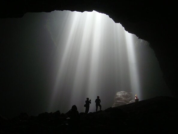 2 Days Yogyakarta Highlight Tour: Temple, Vulcano, Cave and Beach - Good To Know