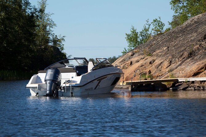 2-Hours Private Modern Boat Tour In Helsinki Archipelago