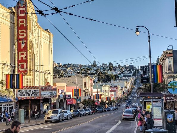 2 to 3 Hour Bar Crawl in Castro San Francisco