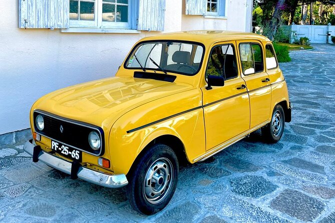 1 Hour Private Sintra Sightseeing Tour by Renault 4L - Reviews and Ratings