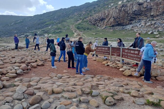 3 Day Tour: Cape Town, Table Mountain, Cape Peninsula, Winelands - Day 2: Conquering Table Mountain
