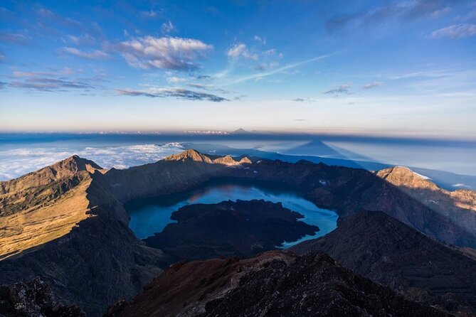 3d/2n Rinjani Trekking Summit,Lake and Hot Springs. - Date Selection and Travelers