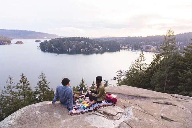 6-Hour Private Tour in Lynn Canyon and Deep Cove With Pickup - Exploring Deep Cove