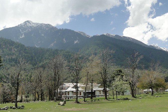 A Serene Holiday in Kashmir - Exploring Kashmirs Rich Cultural Heritage