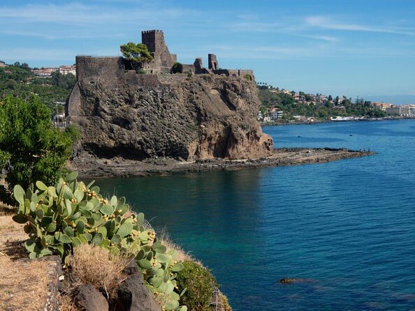 Aci Castello Diving for Certified Divers - Dive Site Highlights