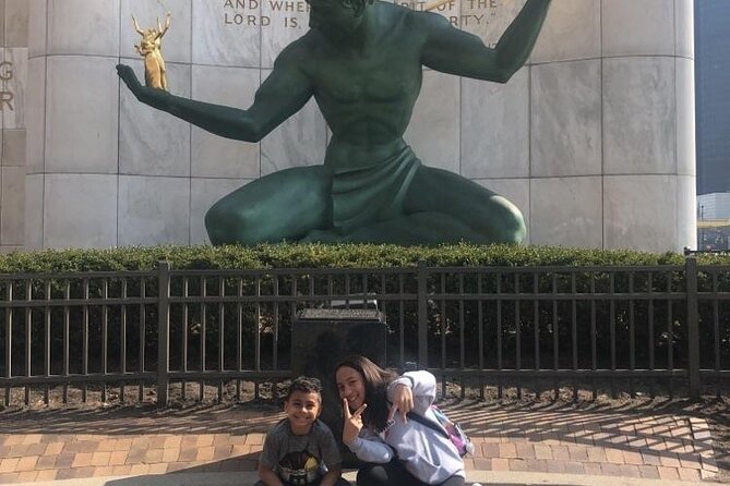 Adventurous Scavenger Hunt in Detroit by Wacky Walks - Logistics