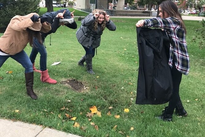 Adventurous Scavenger Hunt in Thunder Bay by Operation City Quest - How to Participate in the Scavenger Hunt