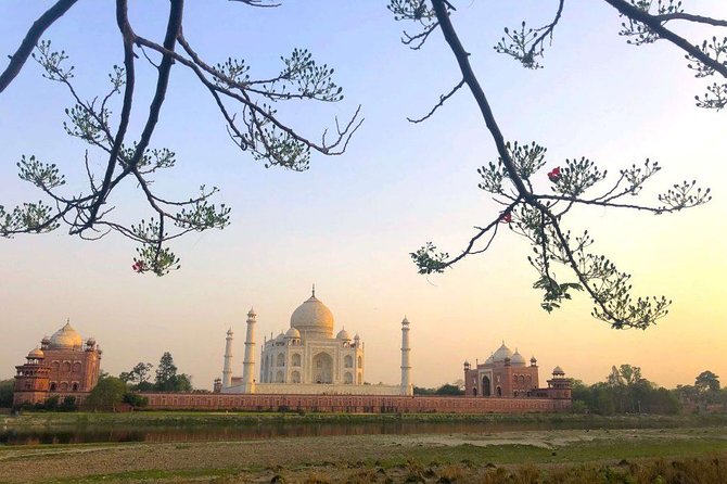 Agra Historical City Tour By Car - Itinerary Overview