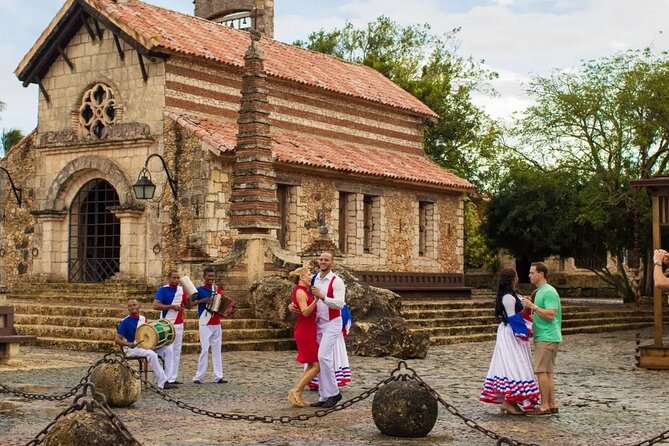 Altos De Chavón Day Tour From La Romana - Itinerary Details