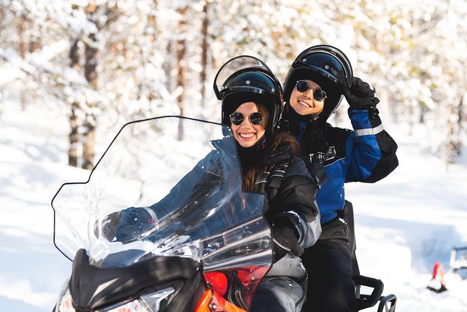 Arctic Circle Snowmobile Safari for Beginners in Rovaniemi - Overview of Arctic Circle Snowmobile Safari