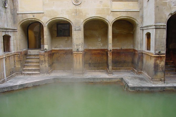 Arrival or Departure Private Transfer: London Heathrow Airport to Bath - Overview of the Service
