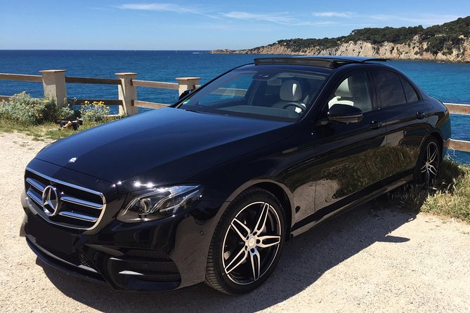 Arrival Private Transfer: Seattle Airport SEA to Seattle in Business Car - Pickup and Drop-off