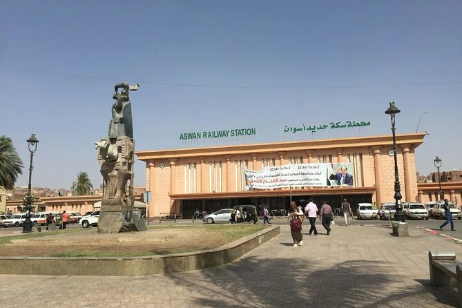 Aswan Railway Station Private Arrival Transfer - Passenger Capacity and Luggage Policy
