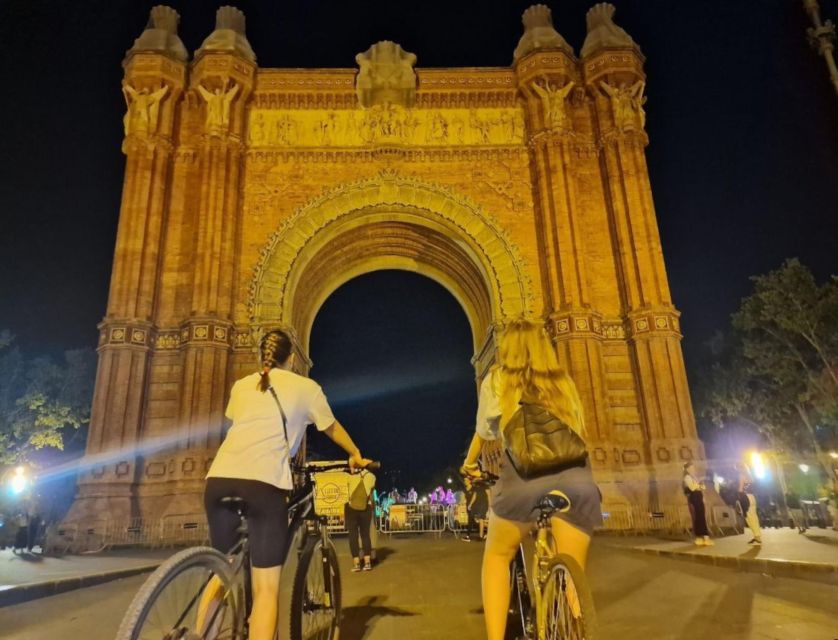 Barcelona 16:15:Chipest 25-ТOP Sights, Local Guide, Bike - Booking Information
