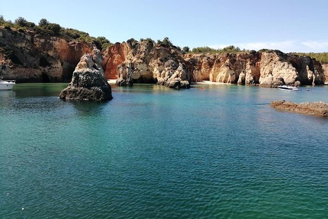 Benagil Private Yacht From Lagos With Drinks, Tapas, Paddle Boards and Kayak - Inclusions and Amenities