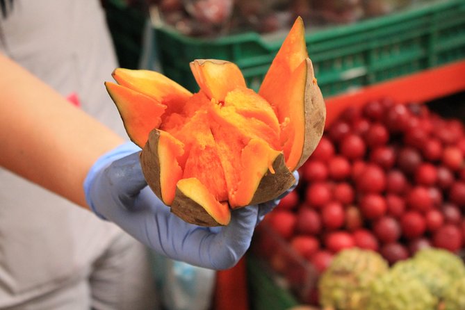 Bogota Farmers Market Private Tour: 15 Fruit & Treats Tasting • 3h - Tour Overview and Inclusions