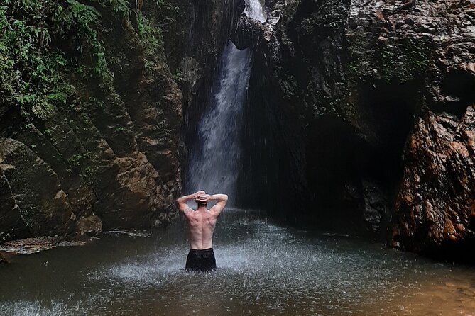 Cascadas De Manuel Full-Day Private Nature Tour From Guayaquil - Booking and Pricing Details