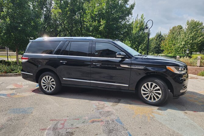Chicago Airport Transfer: Chicago to OHare Airport in Luxury SUV - Luxury SUV Fleet Options