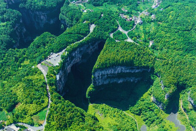 Chongqing Wulong Exploration Private Day Tour With the Lunch - Tour Highlights and Inclusions