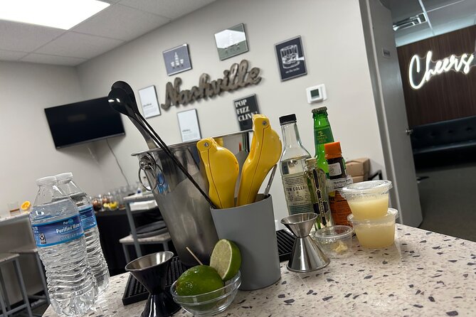 Cocktail Class Experience in Nashville - Inclusions