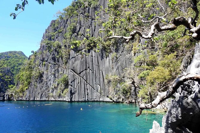 Coron Island Hopping Tour B With Skeleton Wreck & Barracuda Lake - Skeleton Wreck Dive