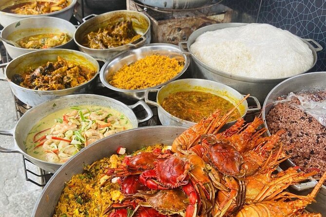 CULTURAL TOUR And LUNCH At ANTHONY BOURDAIN Favorite Spot - Tour Highlights