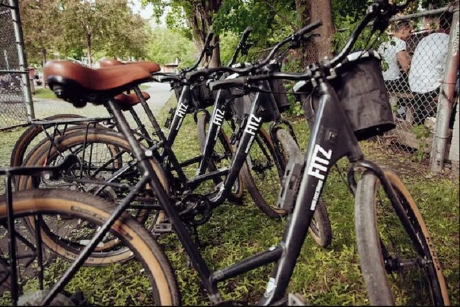 Daily Montreal Bike Rental- Be Your Own Guide in Montreal - Inclusions