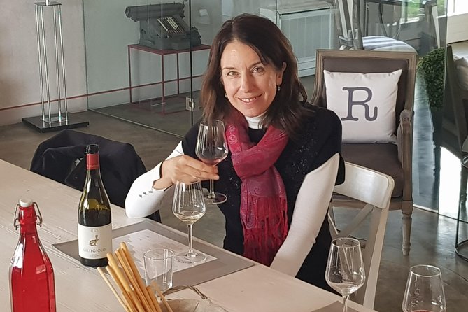 Delightful Tuscany Wine Experience in Charming Places - Private Full-Day Wine-Tasting Excursion
