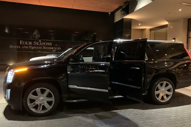 Denver International Airport to Vail Transportation, Private SUVs & Vans - Selecting Date and Travelers