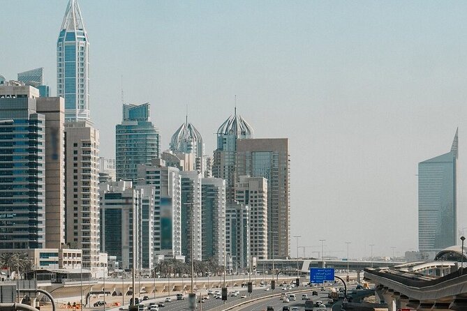 Discover Abu Dhabi: A Captivating 6-Hour Guided Tour" - Date and Traveler Details