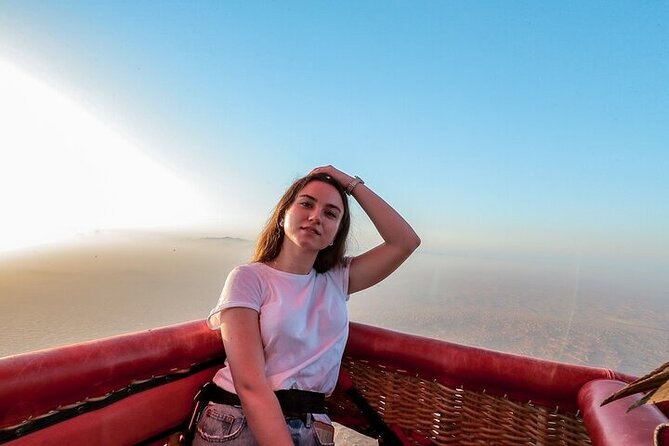 Dubai Hot Air Baloon Adventure Experience With Transfer - Highlights and Key Features of the Adventure