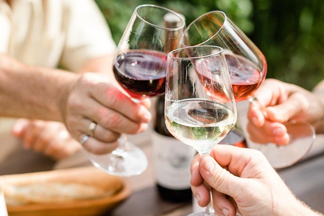 East Kelowna Wine Tour From Vernon - Classic - 6 Wineries - Wine Tasting Schedule