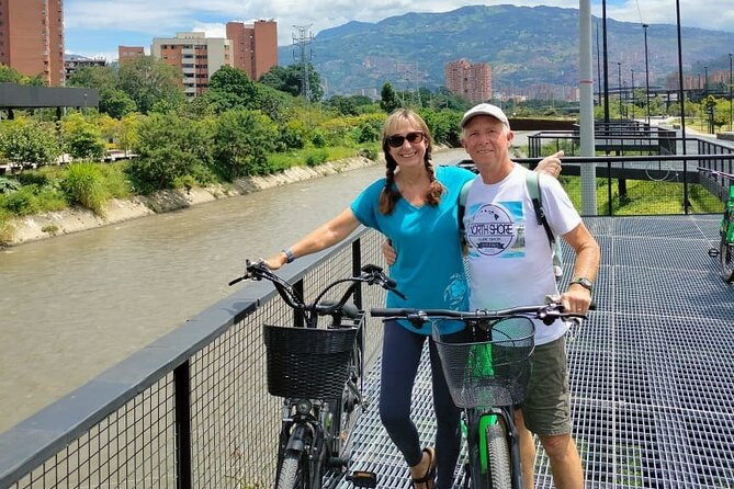 Electric Bike City Tour Medellin, Viewpoints, Local Snacks and Drink Tastings - Stunning Viewpoints
