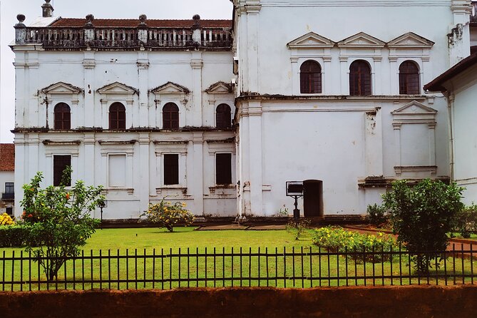 Explore Goa in a Nutshell - Must-Try Local Cuisine