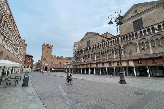 Ferrara Highlights Kids Tour With a Local Guide - Benefits of a Local Guide