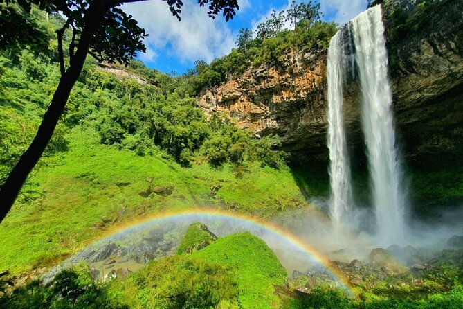 Foot of Cascata Explorer - By Brocker Turismo - Transportation and Pickup Information