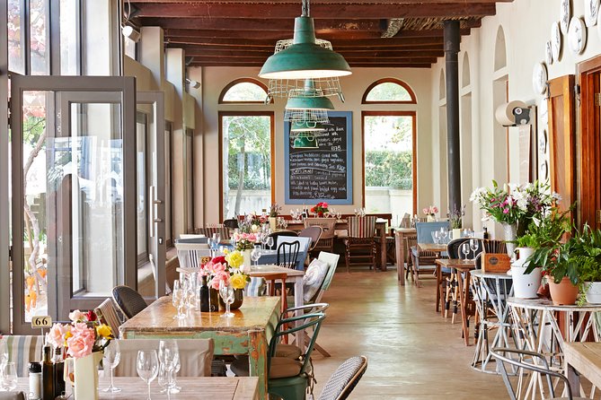 Franshhoek and Stellenbosch Wine, Chocolate and Cheese  - Cape Town - Meeting and Pickup
