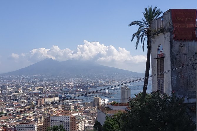 From the Charterhouse to the Historic Naples Market - Charterhouse of Naples