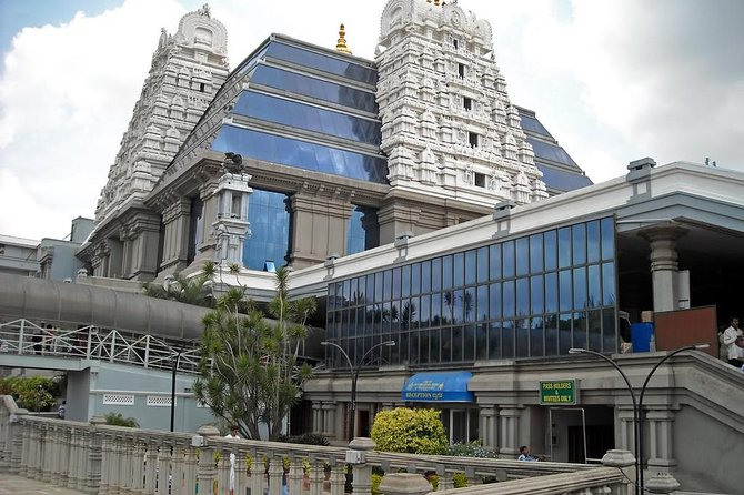 Full Day Private City Tour of Bangalore With a Professional Guide - Tour Inclusions