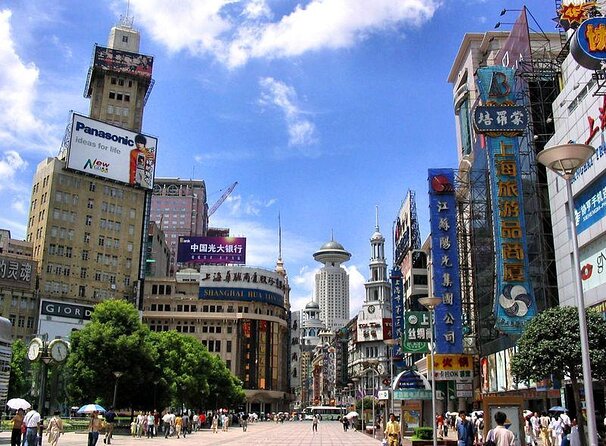 Full-Day Private Guided Tour of Shanghai - Pricing and Booking