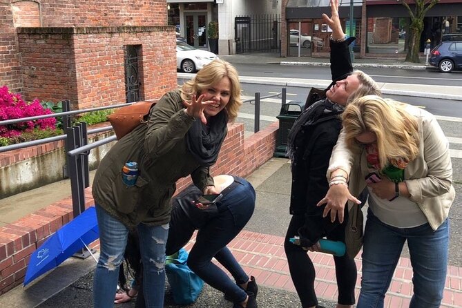 Georgetown City Scavenger Hunt Excursion by Zombie Scavengers - Good To Know