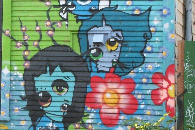 Georgetown Neighborhood and Alki Beach Tour: Historic, Funky and Beautiful! - Art and Architecture Highlights